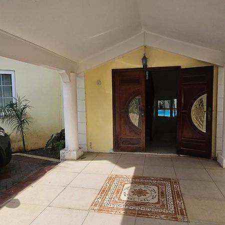 Ground Floor Apartment Near Pereybere Beach Ngoại thất bức ảnh
